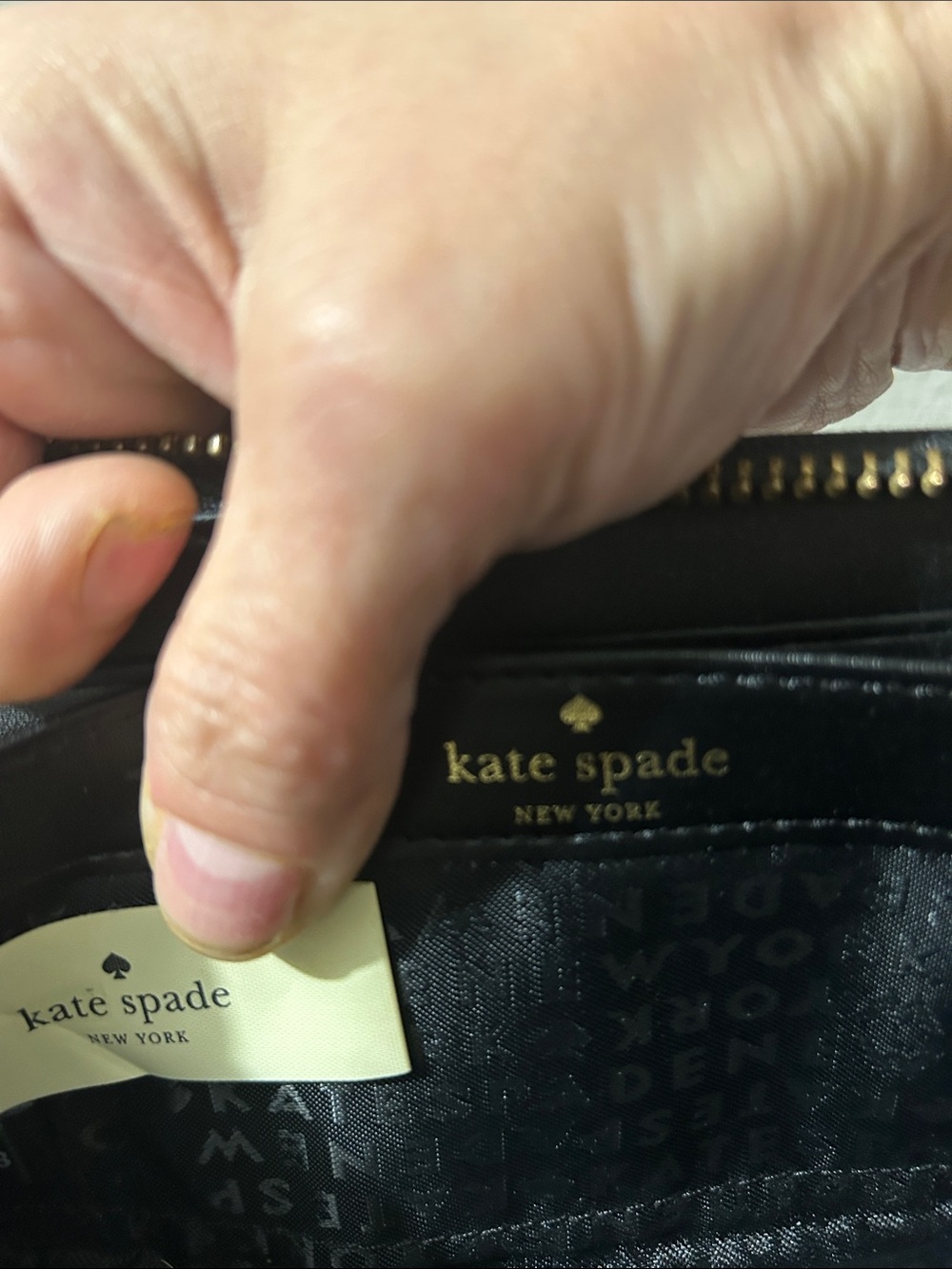 kate spade Two-Tone Black and White Bow Wallet - Picture 4 of 5